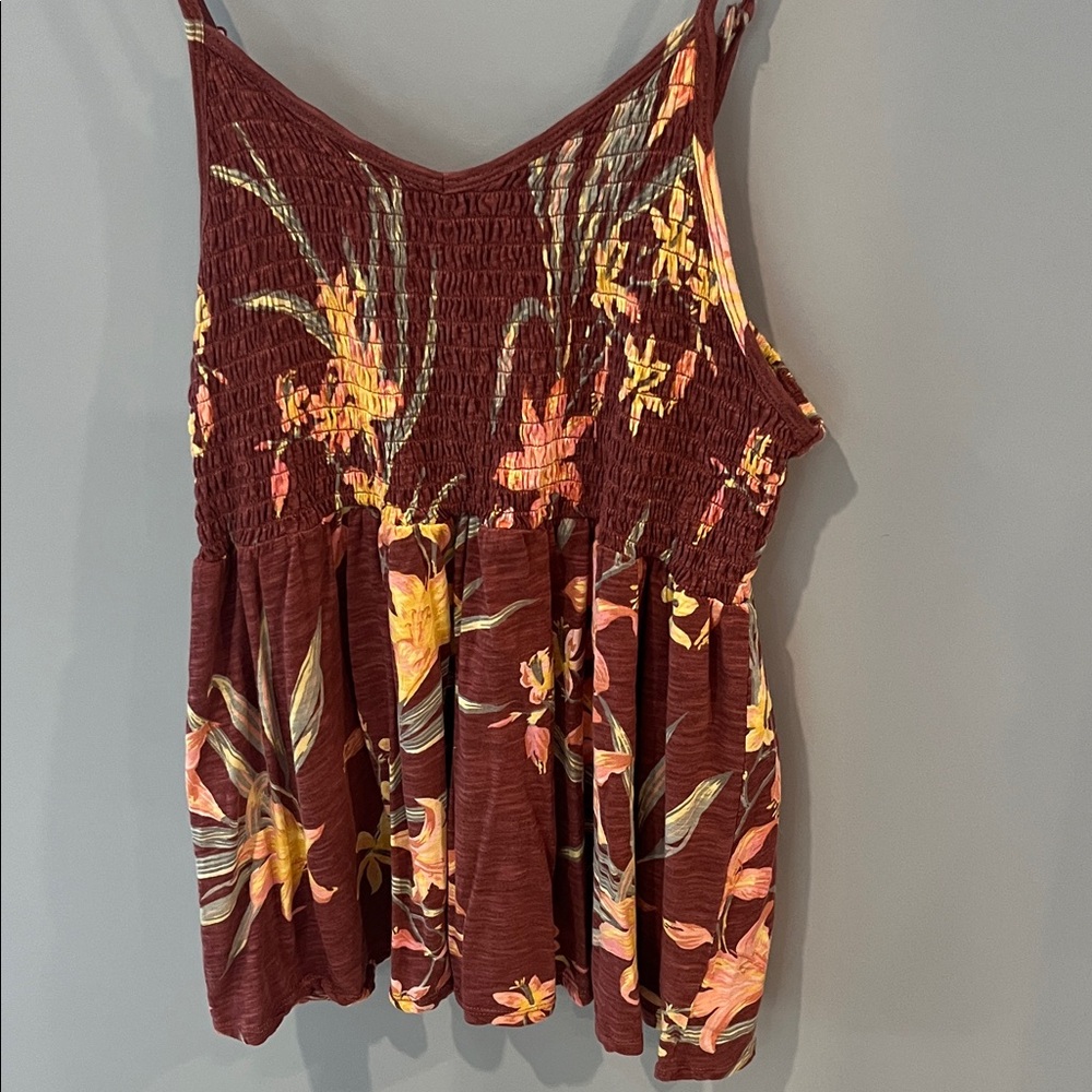 TORRID Floral Smocked Women's Top 1X - Picture 8 of 8